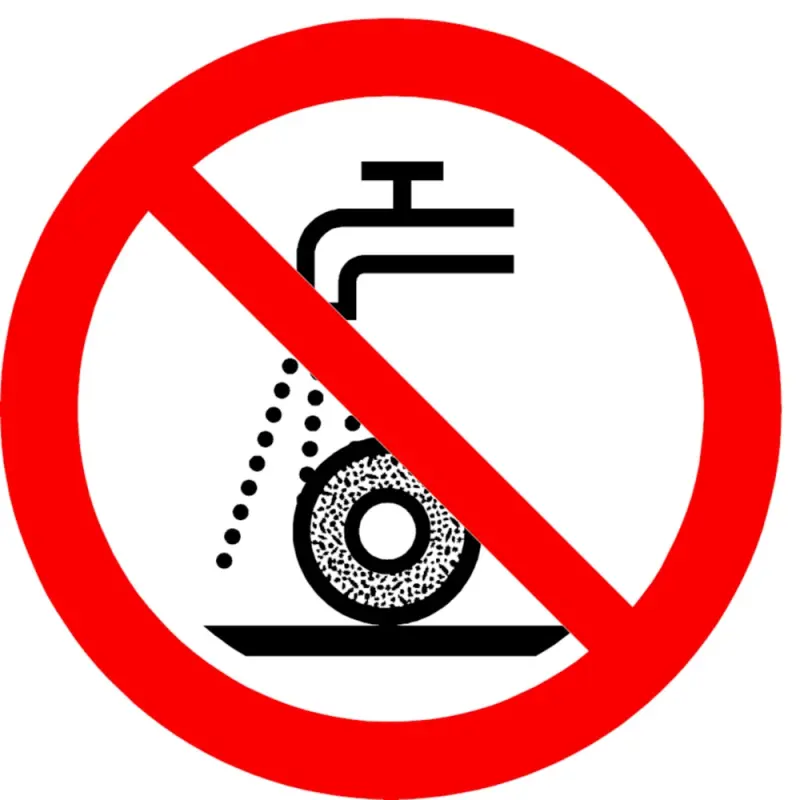 170722-p033-no-wet-grindig