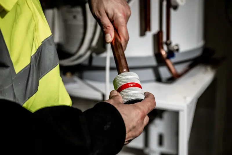 Univerzální odhrotovač trubek Milwaukee 6 - 35 mm 4932493812 (MI4932493812)