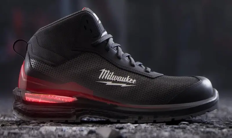 Bezpečnostní obuv, vodoodpudivá kůže nubuk, systém BOA® Fit Milwaukee Flextred™  S3S B1M110133 ESD SC FO SR černá barva (vel.39), 4932498122 (MI4932498122)