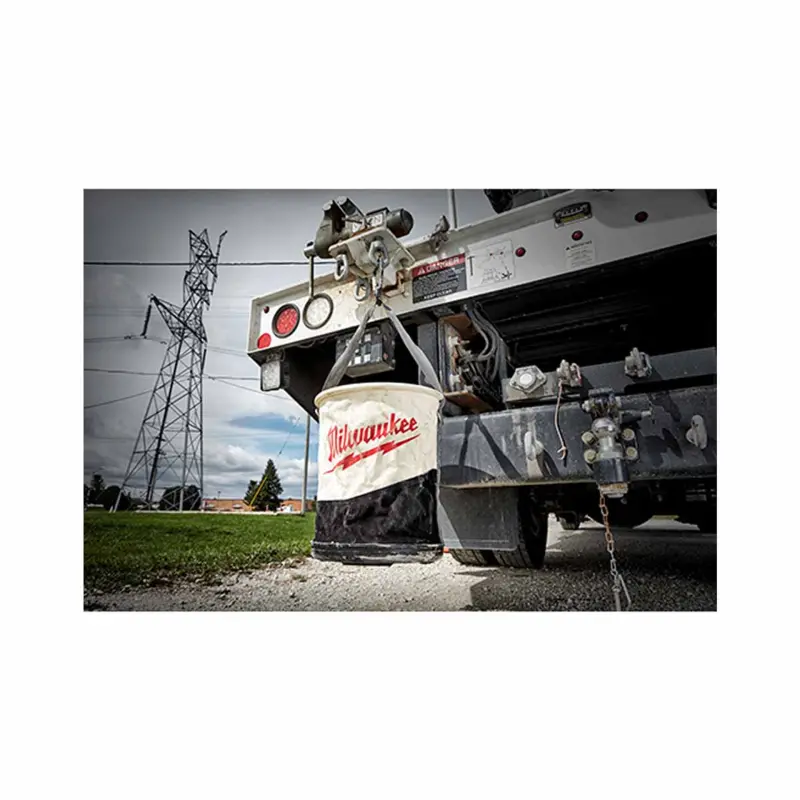 173486-4932498657-04