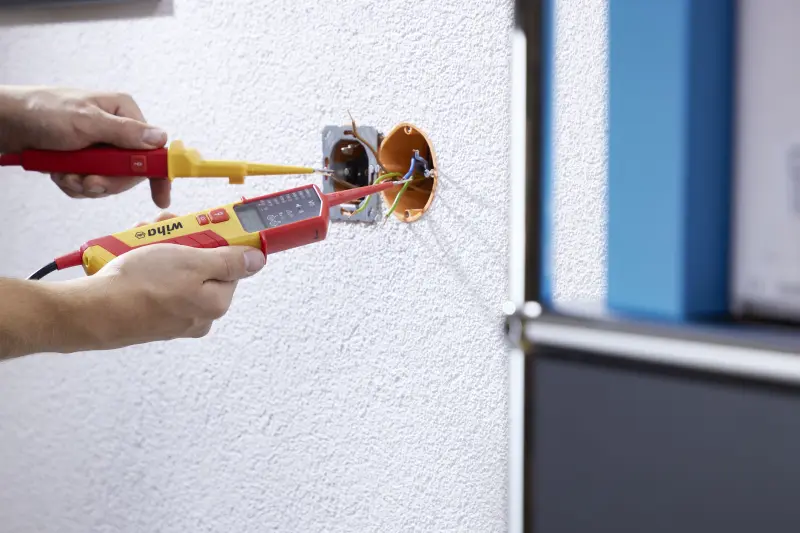 173534-anw-sb25515-voltage-and-continuity-tester-emobility-12-1000v-ac-cat-iv-office-wall-01