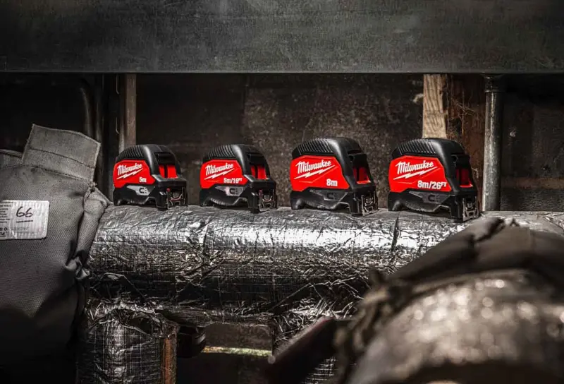 Svinovací metr Milwaukee MAGNETIC (GEN4) 8M-30, délka 8 metrů, magnetický, 4932498770