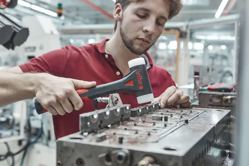 Palička FibreBuzz® 320 mm Wiha 44598 typ 8041, bez zpětného rázu, velmi tvrdá (WIHA44598)