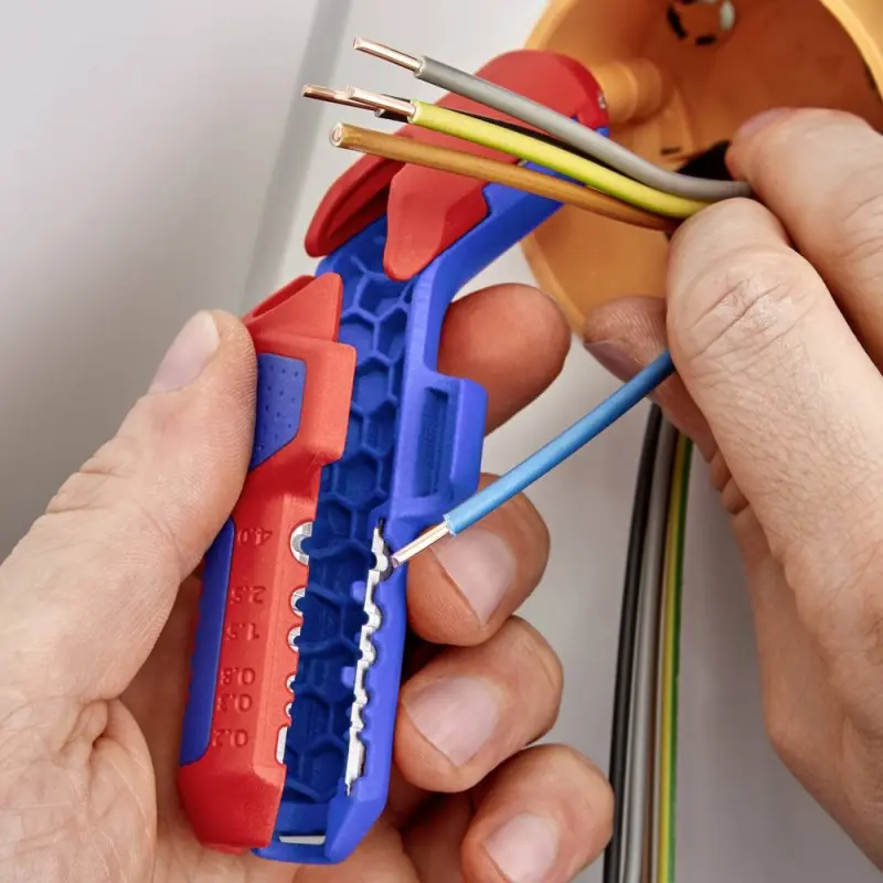 Odizolovací nástroj Knipex 16 95 03 SB ErgoStrip® PV (K 16 95 03 SB)