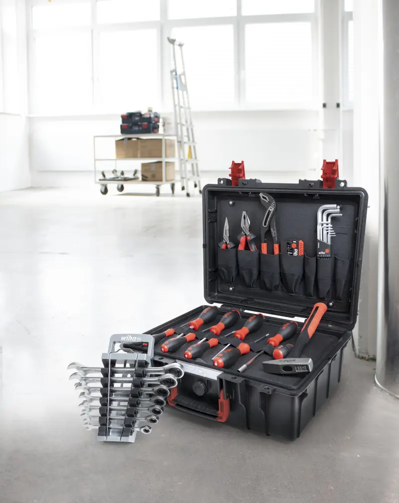 174193-wiha-45256-tool-set-l-industrial-01
