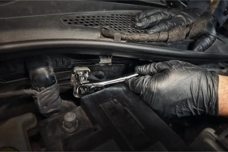 Ráčna s náhonem 3/8 (MI4932499524)