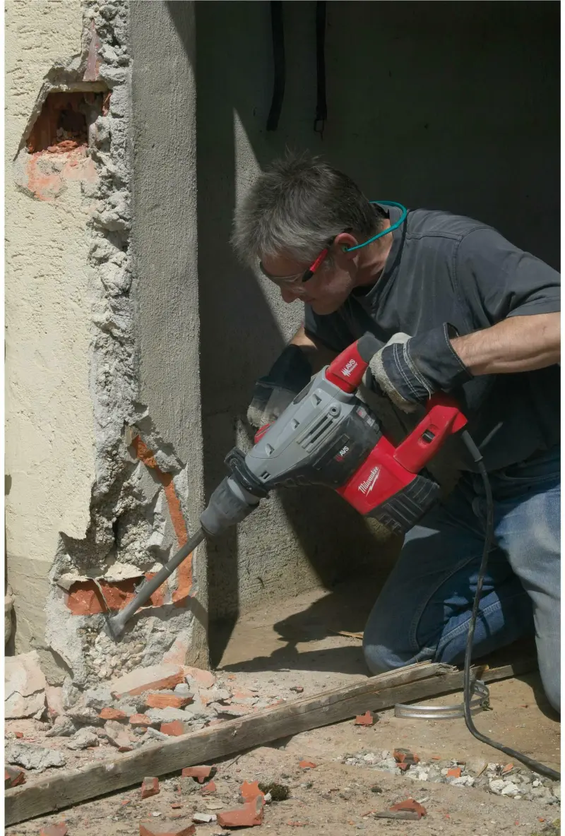 Vrtací a bourací kladivo Milwaukee K 750 S (MI4933398600)