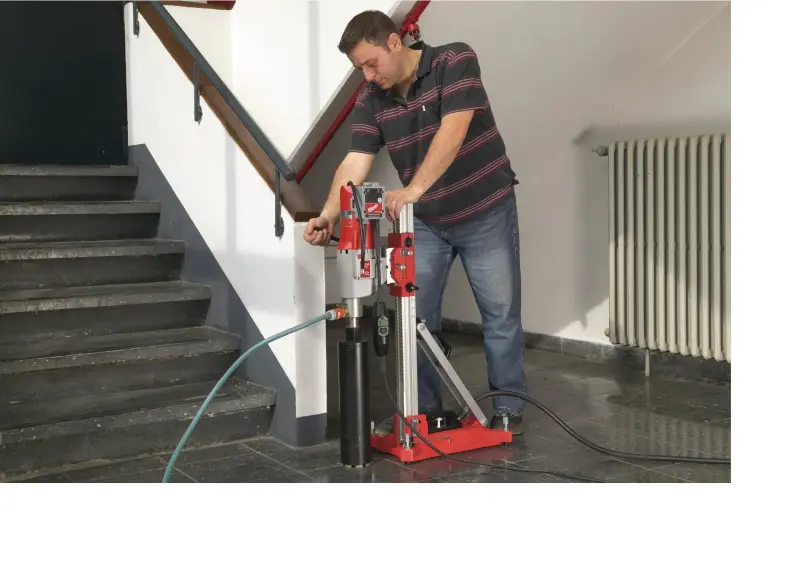 174990-4933400590-03