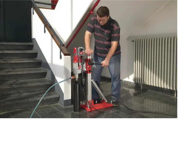 174990-4933400590-04