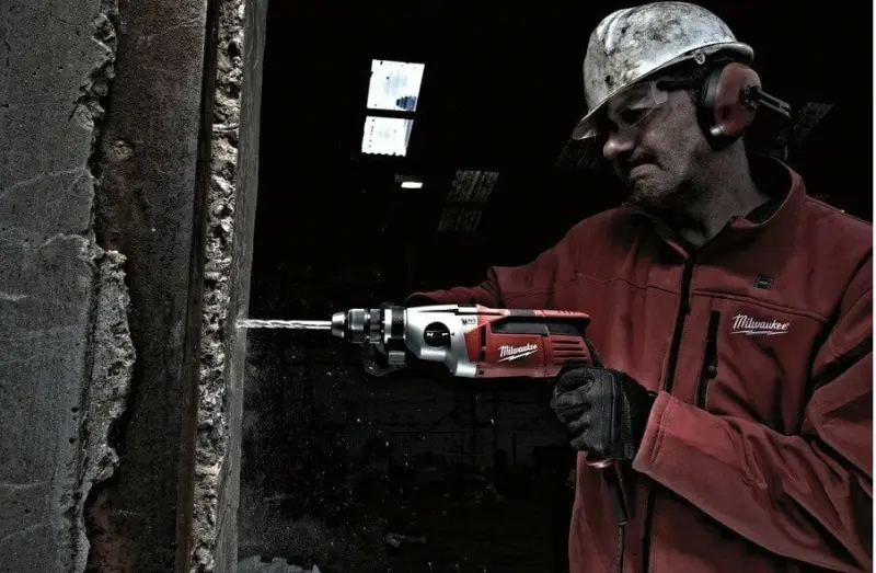 Příklepová vrtačka Milwaukee PD2E 24 R (MI4933419595)