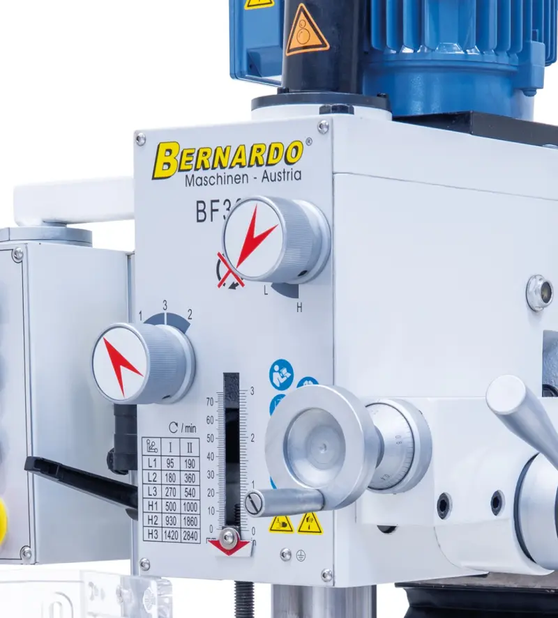 Vrtačko-frézka Bernardo BF 30 G s odměřováním DT 40 (BER021037B)