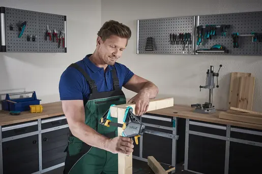 179340-3030000-pro-02