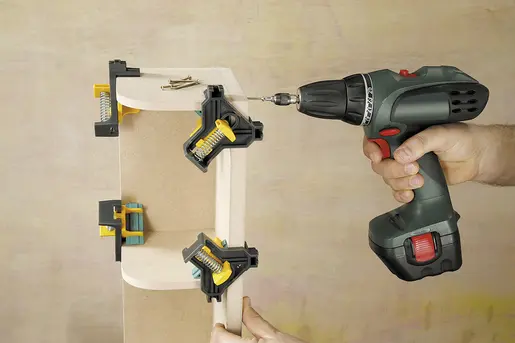 179360-3051000-pro-09