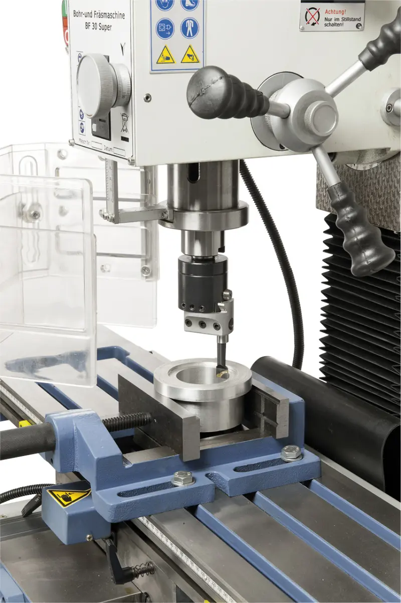 Vrtačko-frézka Bernardo BF 30 Super s posuvem stolu a digitál. odměřováním (BER021044C)