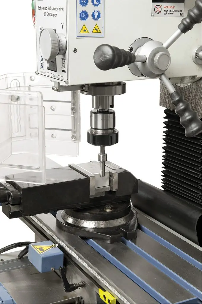 Vrtačko-frézka Bernardo BF 30 Super s posuvem stolu a digitál. odměřováním (BER021044C)