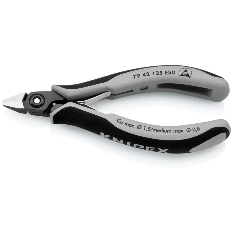 179729-knip-7942125esd-02