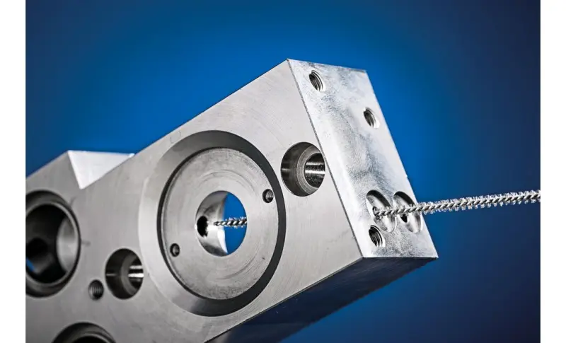 180382-pferd-749036-ibu-10100-st-0-15-rgb-02