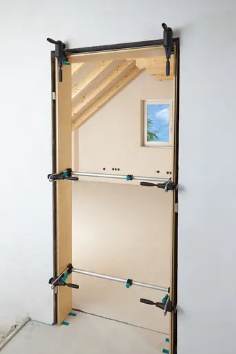 180413-3676000-pro-15