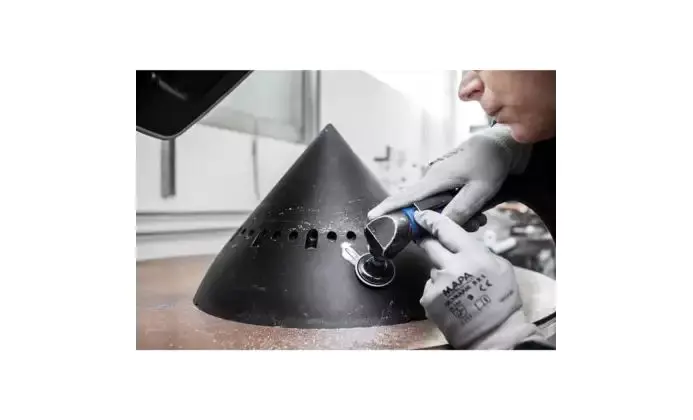 181764-pferd-771365-cd-50-co-cool-120-vorne-rgb-02