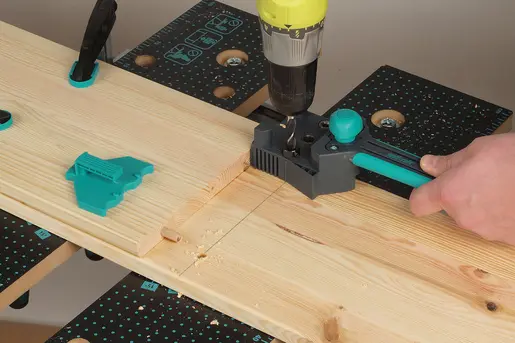 181982-4640000-pro-03