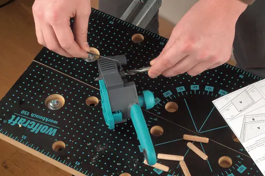 181982-4640000-pro-07