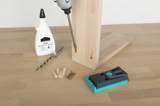 181993-4642000-pro-08