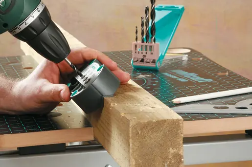 182025-4685000-pro-05