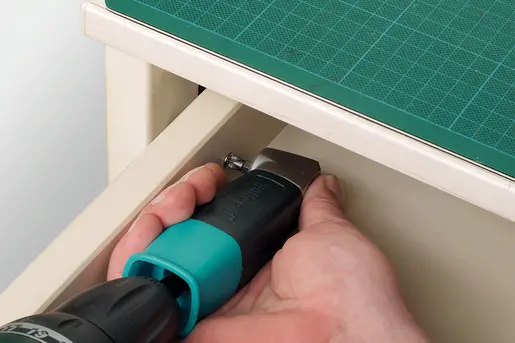 182032-4688000-pro-aw-pho-lsc-010