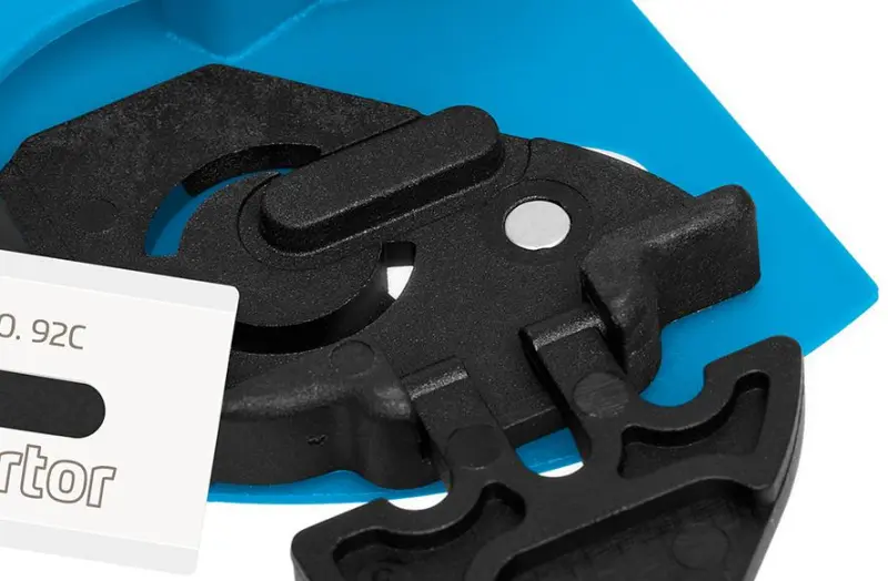 183127-ede74210175-02