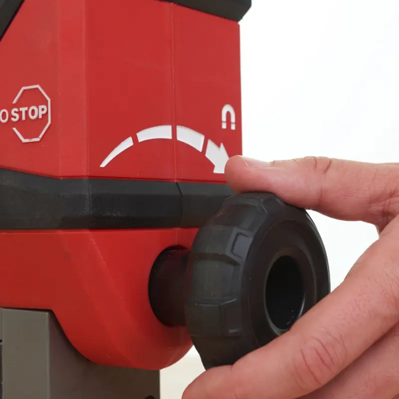 183761-4933451636-m18-fmdp-feat-05