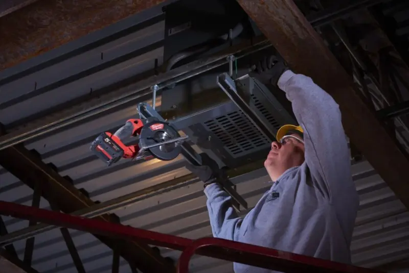 Aku kotoučová pila na kov Milwaukee M18 FMCS-502X (MI4933459193)