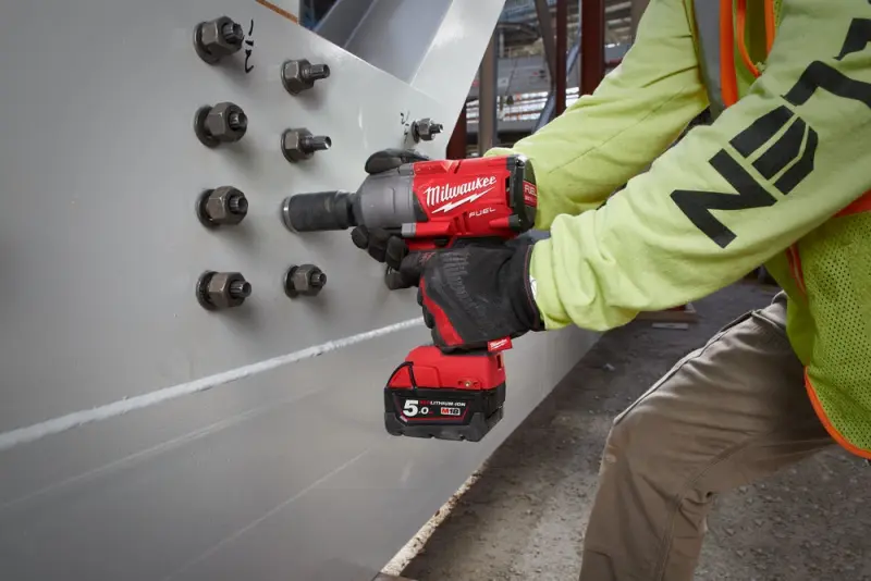 Aku 1/2" rázový utahovák Milwaukee M18 FHIWP12-502X, 1017 Nm, 2x aku M18 B5 + M12-18 FC, 4933459693 (MI4933459693)