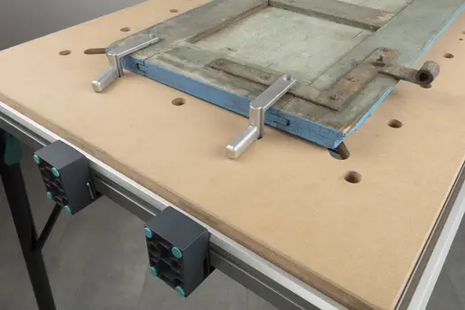 184635-6909000-pro-08