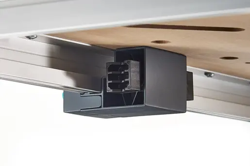 184635-6909000-pro-12