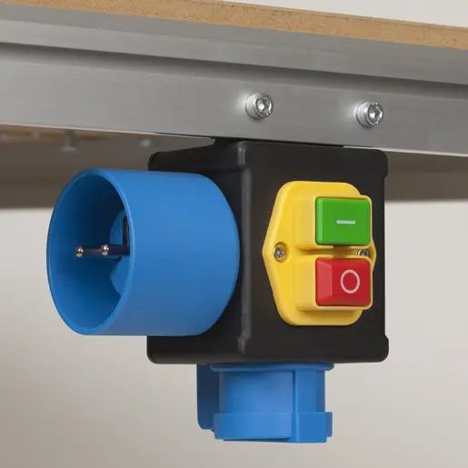 184682-6918000-pro-17