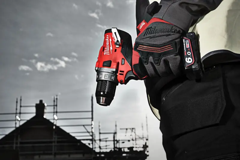 Aku kompaktní příklepová vrtačka Milwaukee M12 FPD-602X (6,0 Ah) (MI4933459806)