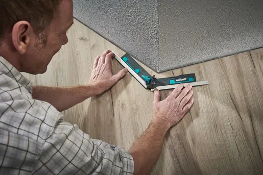 Úhlová měrka Wolfcraft pro kapovací a pokosové pily (WOLF6957000)