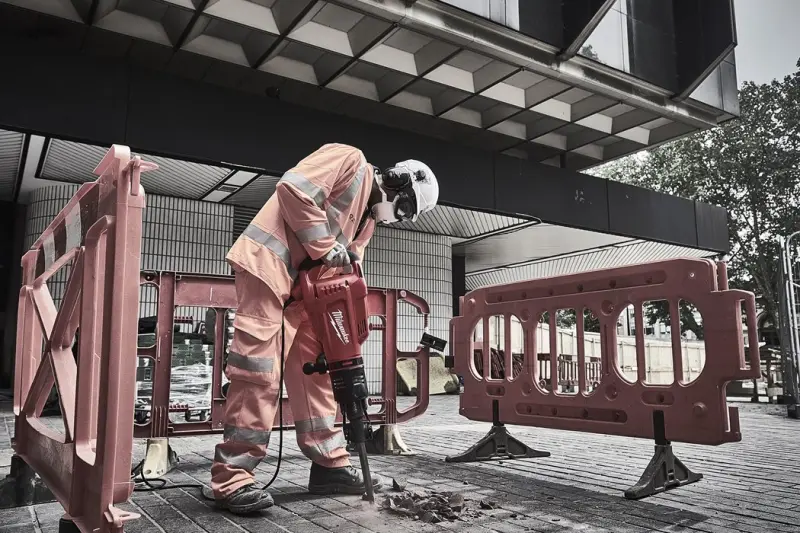 184929-mi4933464118-03