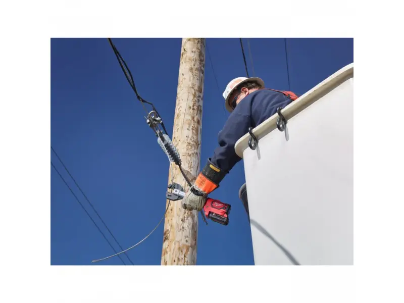 185129-4933464300-01