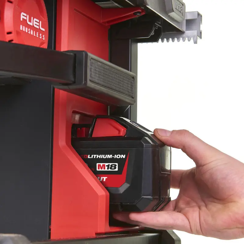 185729-4933464722-m18-fts210-0-feat-17