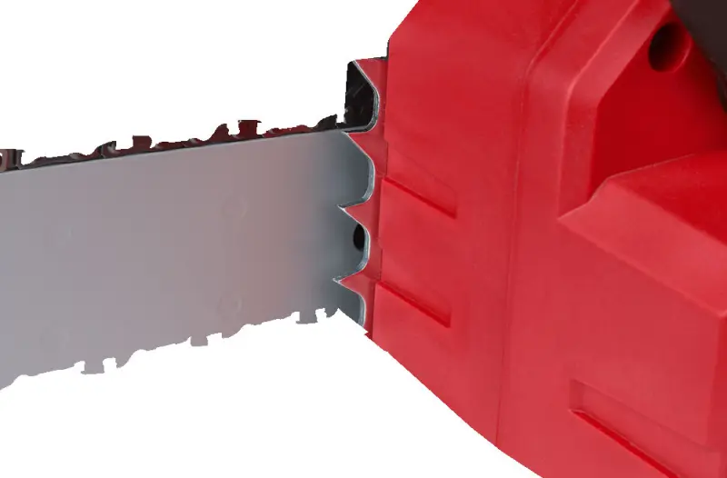 185739-4933464723-m18-fchs-0-feat-3