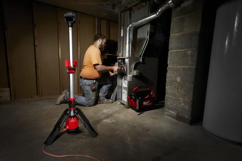 185892-4933464823-m12-sal-0-app-3