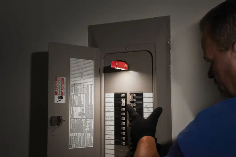 185899-4933464824-fl-led-app-4