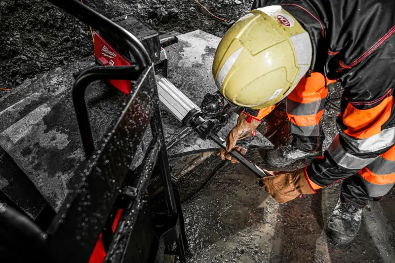 185990-4933464877-mxf-dh2528h-602-app-11