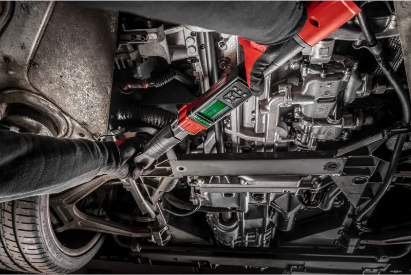 Aku 3/8" digitální ráčnový utahovák M12 ONEFTR38-0C, ONEKEY, 135,6 Nm, momentová ráčna, bez aku, 4933464966 (MI4933464966)