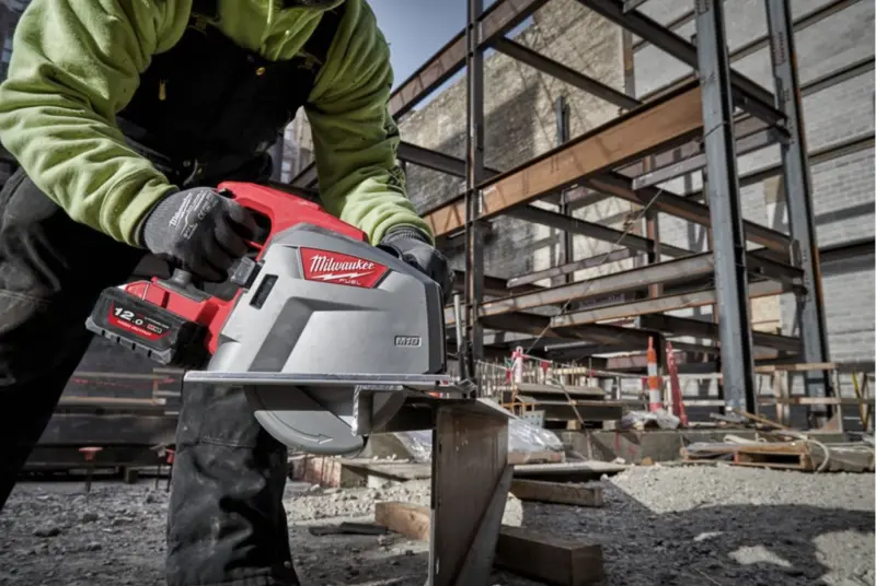 Aku pila kotoučová na kov 66 mm Milwaukee M18 FMCS66-0C (bez aku), 4933472110 (MI4933472110)