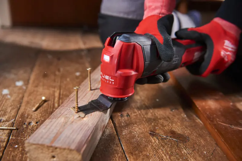 187394-4933472239-m12-fmt-422x-app-14