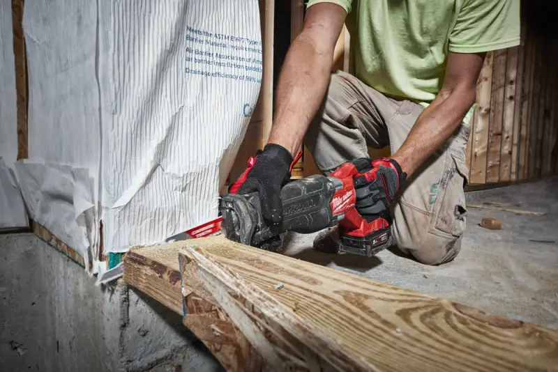 187986-4933478291-m18-fsz-502x-app-2