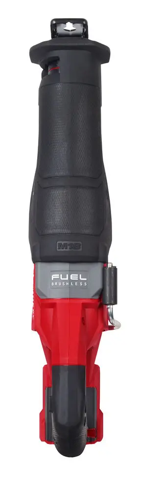 188000-4933478293-m18-fsz-0x-hero-4