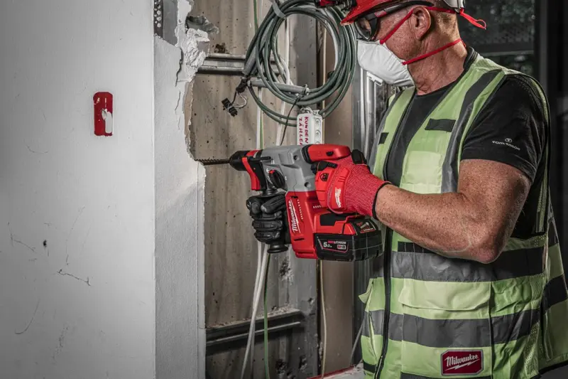 188930-4933478891-08